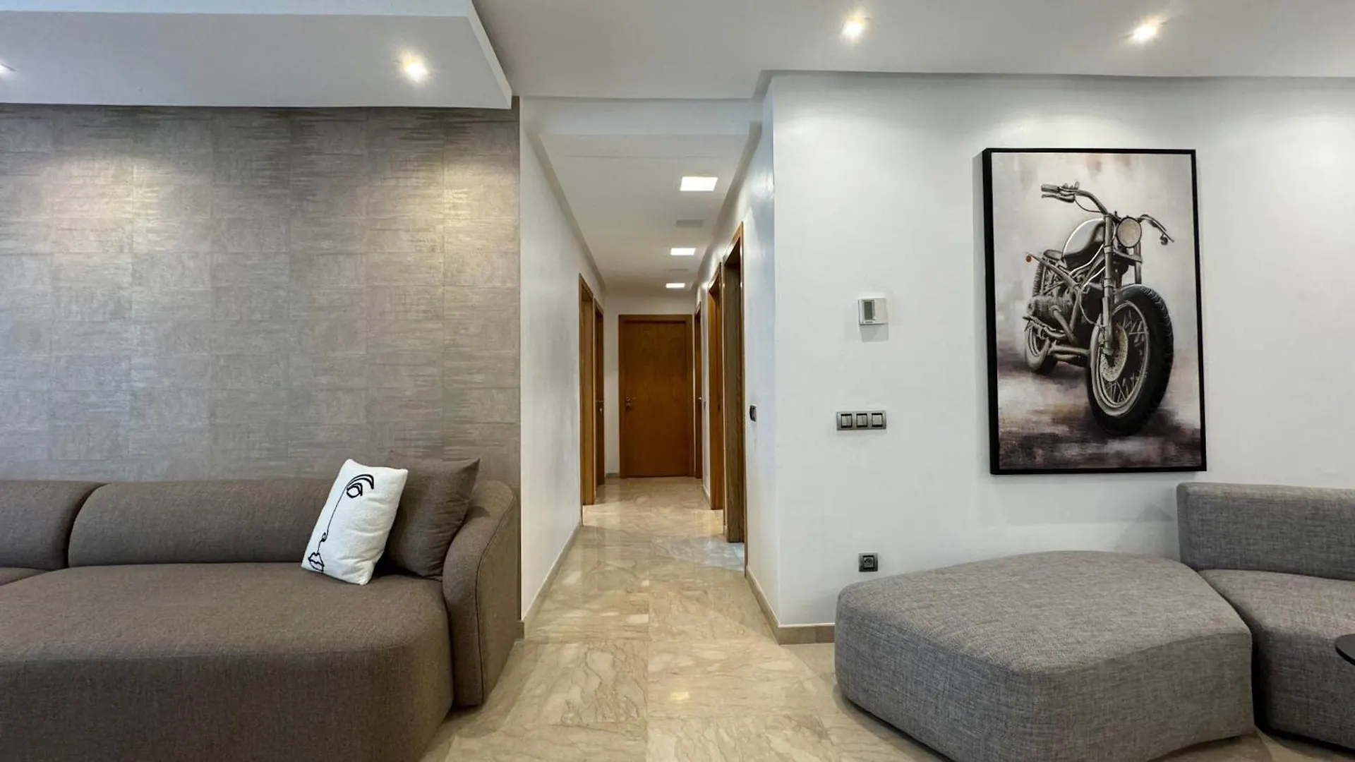 아파트 Garden View And Terrace 3Br - Appartali Luxury Platform 카사블랑카