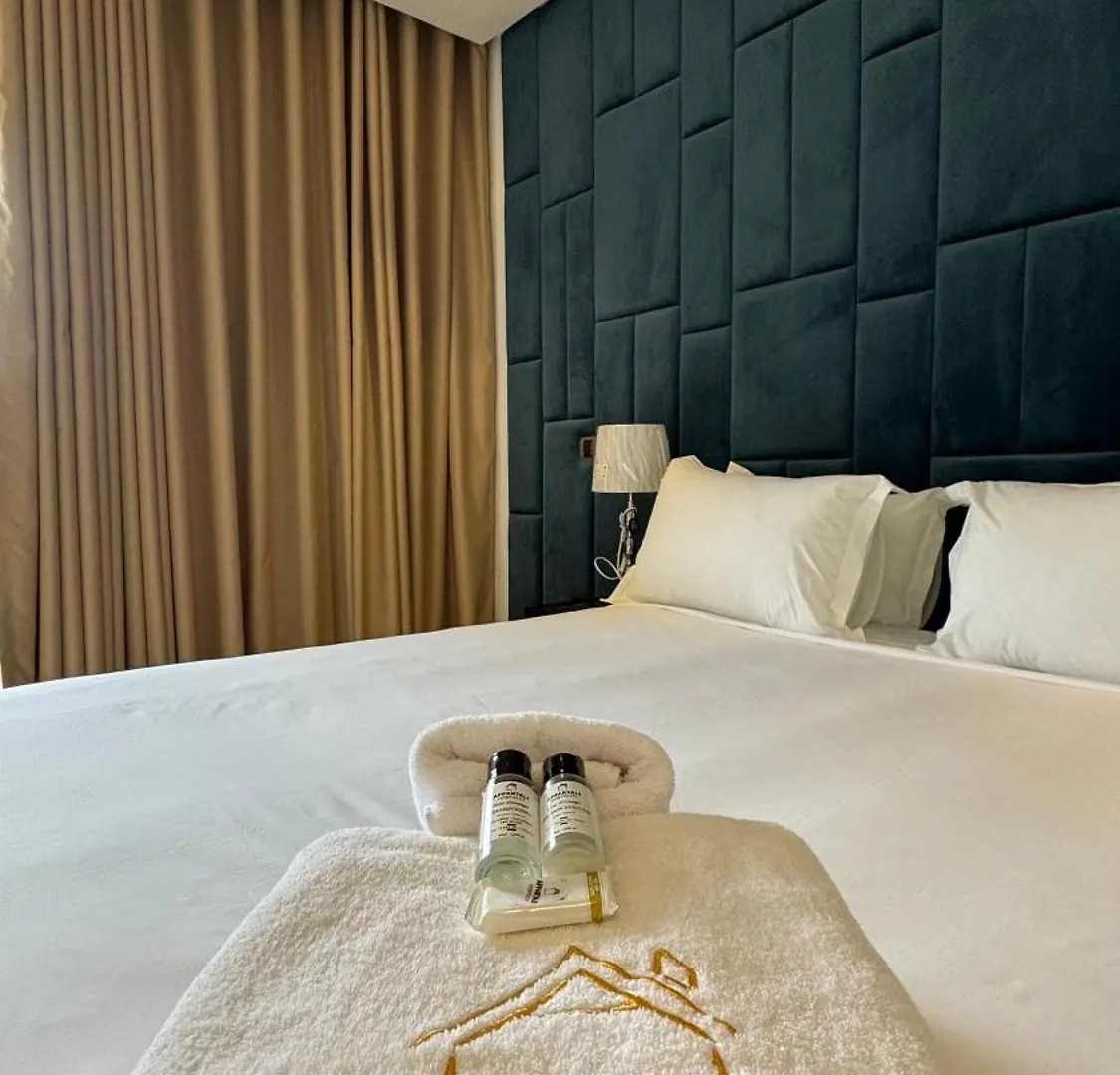 Garden View And Terrace 3Br - Appartali Luxury Platform 카사블랑카 아파트