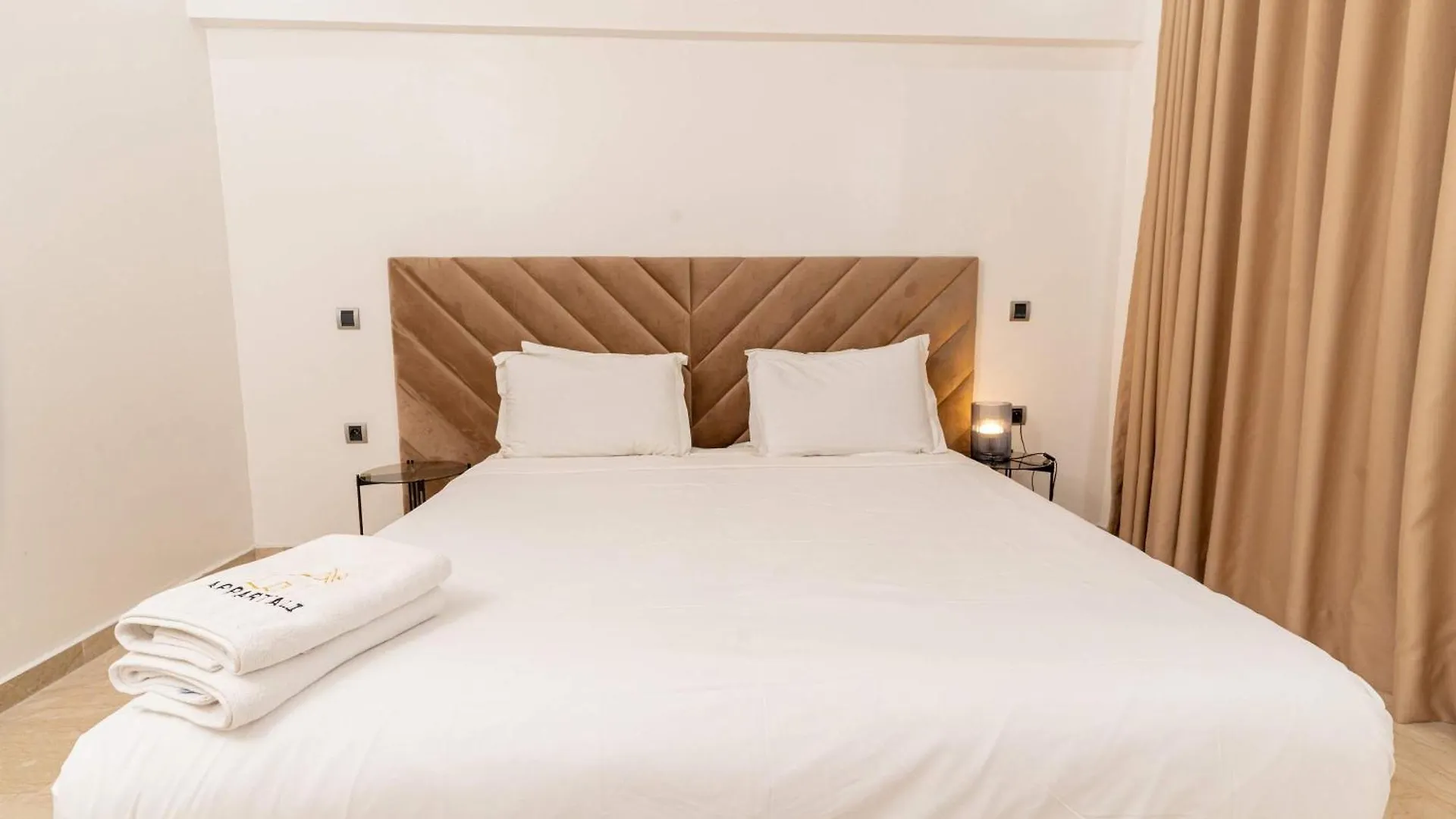 아파트 Garden View And Terrace 3Br - Appartali Luxury Platform 카사블랑카